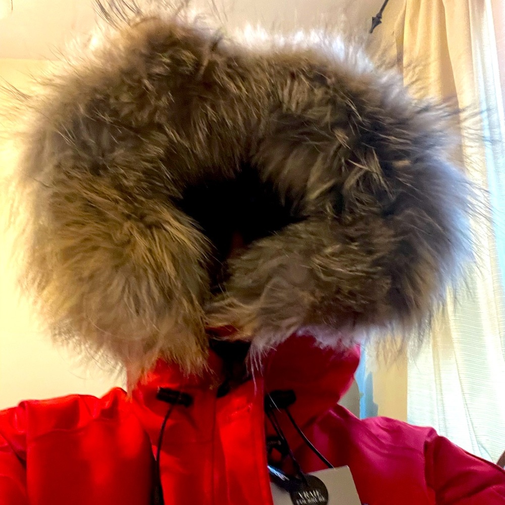 💥SOLD💥 Women’s Canada Goose Chilliwack Bomber